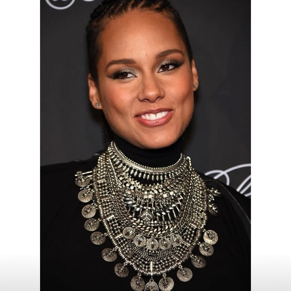 Statement necklace - Picture 4 of 8